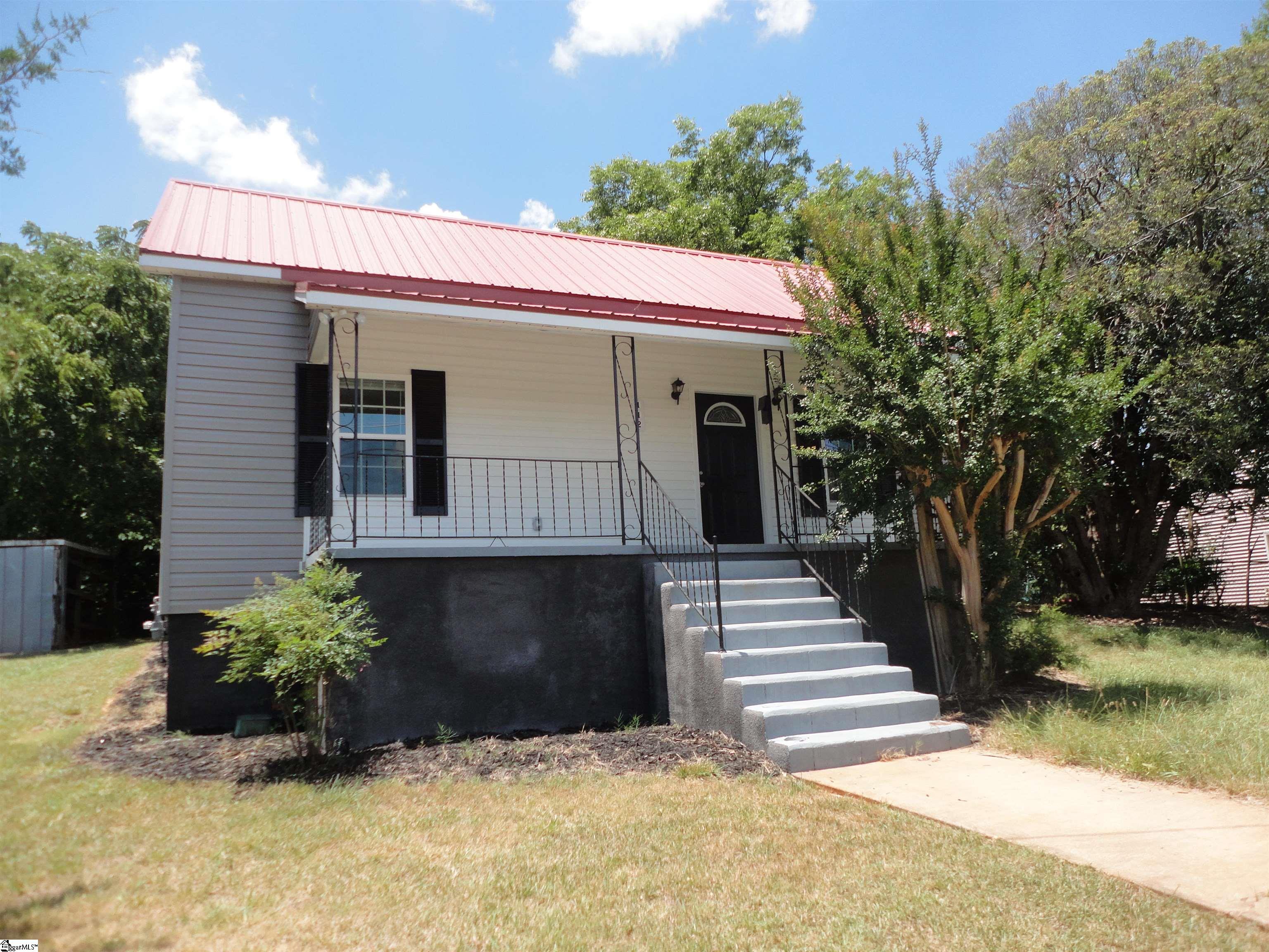 Beattie St, Liberty, SC 29657