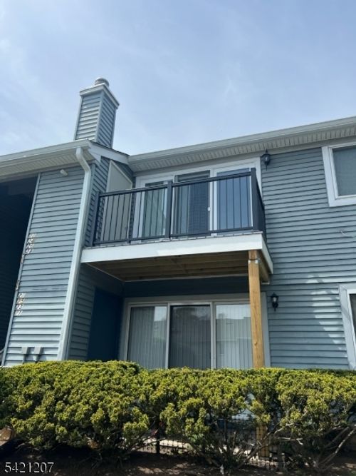 26 Beaconsfield Pl, Somerset, NJ, 08873-4760 | Card Image