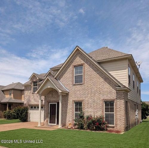 1326 Arbor Lake Dr S, Horn Lake, MS, 38637-2801 | Card Image