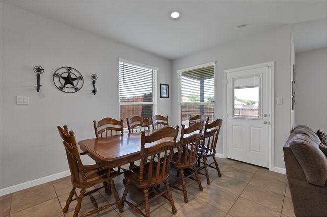 1099 Admiral Dr, House other with 4 bedrooms, 2 bathrooms and null parking in Azle TX | Image 10