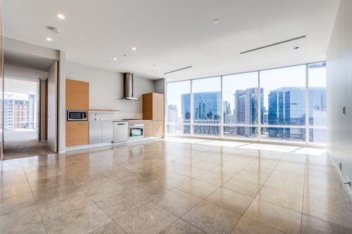 apt-1809-2430 Victory Park Ln, Dallas, TX, 75219-7605 | Card Image