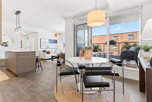 207-835 St Clair Avenue W, Toronto, ON, M6C0A8 | Card Image