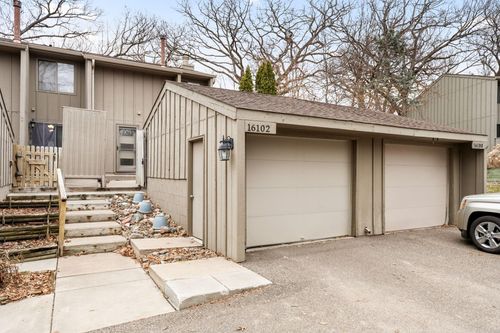 16102 18th Pl N, Plymouth, MN, 55447-2824 | Card Image