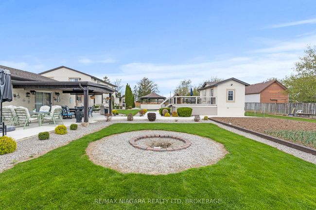 724 Line 3 Rd, House other with 4 bedrooms, 3 bathrooms and 20 parking in Niagara on the Lake ON | Image 43