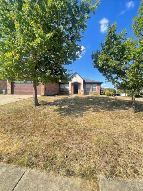 2001 Preston Trl, Forney, TX, 75126-6310 | Card Image