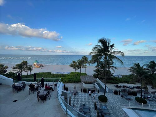 1603b-17375 Collins Ave, Sunny Isles Beach, FL, 33160-3410 | Card Image