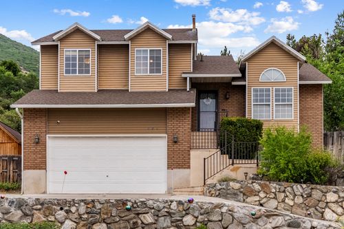 727 S 400 E, Farmington, UT, 84025-3223 | Card Image