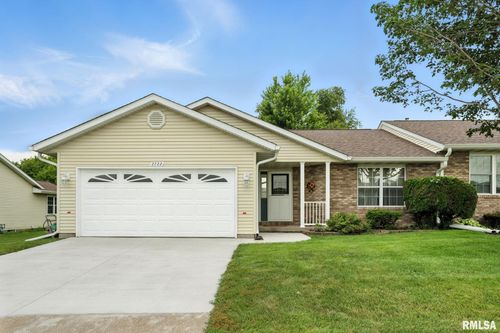 12-2722 Linwood Court, Davenport, IA, 52806 | Card Image