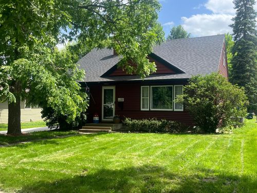 1323 Kandiyohi Ave Sw, Willmar, MN, 56201-2956 | Card Image