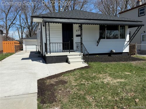 23541 Elmira St, Saint Clair Shores, MI, 48082-2185 | Card Image