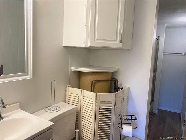 B - 3 Lanphiers Cove Rd, House other with 1 bedrooms, 1 bathrooms and null parking in Branford CT | Image 7