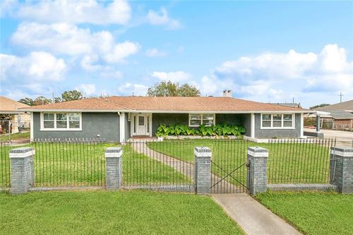 7725 Lehigh St, New Orleans, LA, 70127-1447 | Card Image