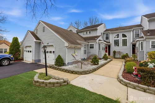 1-C Cambridge Dr, Monroe, NJ, 08831-5609 | Card Image