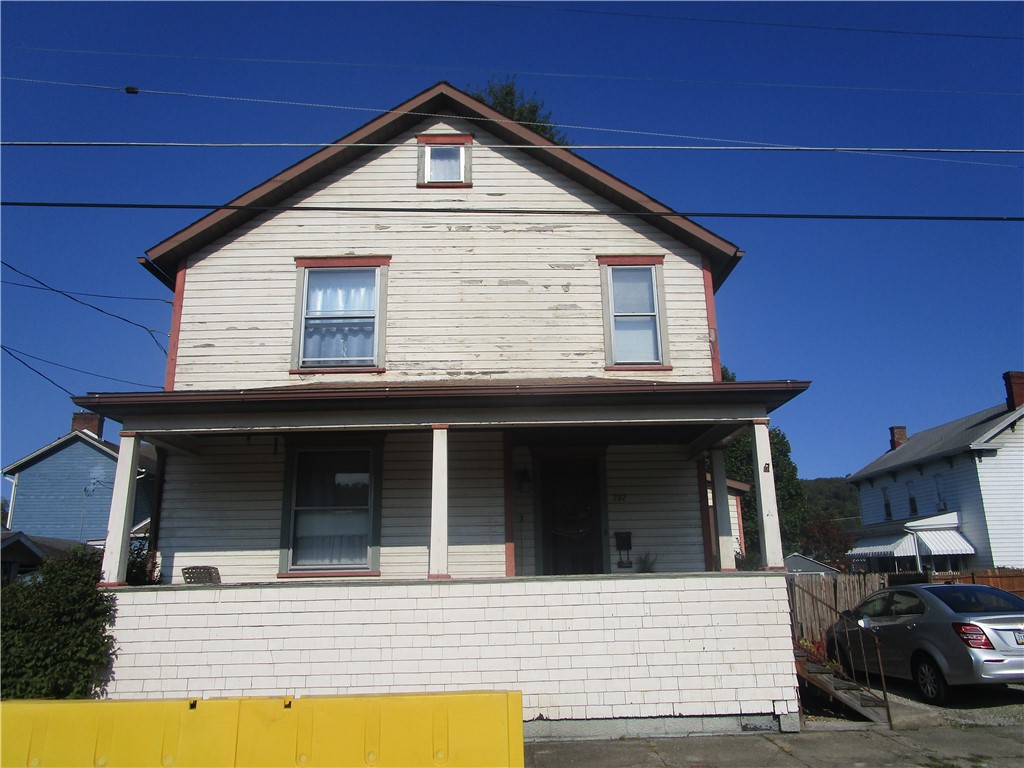 5th St, West Newton, PA 15089