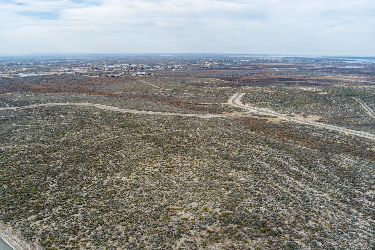 Land in Del Rio 4