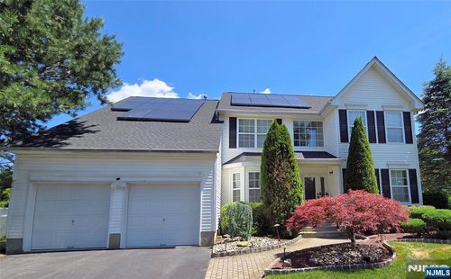 33 Kopak Way, Spotswood, NJ, 08884-2331 | Card Image