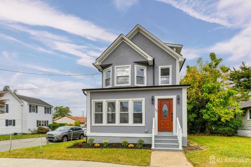 609 Main St, Sayreville, NJ, 08872-1375 | Card Image