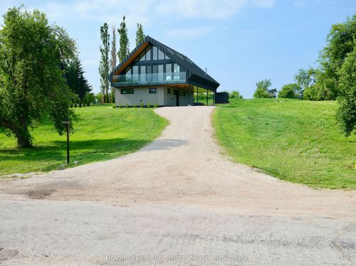 111 Slabtown Rd, Clarksburg, ON, N0H1J0 | Card Image
