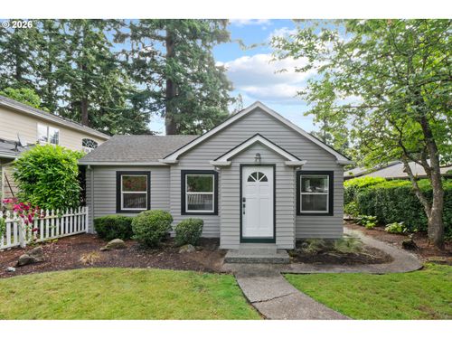655 8th St, Lake Oswego, OR, 97034-2213 | Card Image