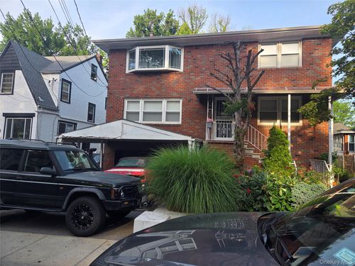 22 Oneida Ave, Mount Vernon, NY, 10553-1725 | Card Image