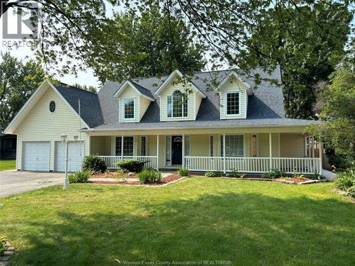 591 Old Tecumseh Rd, Belle River, ON, N0R1A0 | Card Image