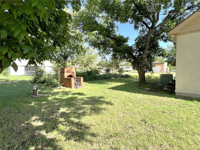 1107 N Avenue G, House other with 3 bedrooms, 3 bathrooms and null parking in Haskell TX | Image 27