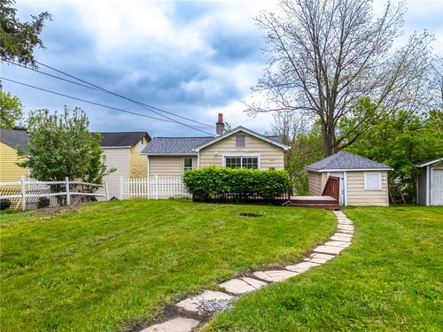 524 5th Ave, Carnegie, PA, 15106-2226 | Card Image