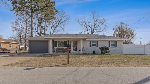 812 Buffalo St, Lake City, AR, 72437-9317 | Card Image