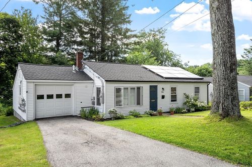 456 Mower St, Worcester, MA, 01602-1039 | Card Image