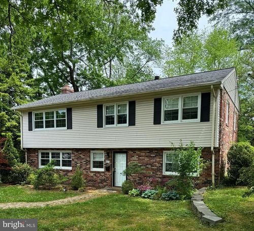 4217 University Dr, FAIRFAX, VA, 22030-3610 | Card Image