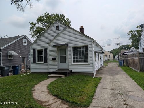 27 W Poinsetta Ave, Toledo, OH, 43612-2548 | Card Image