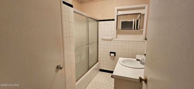 101 Oakland Blvd, House other with 3 bedrooms, 2 bathrooms and 1 parking in Clinton NC | Image 17