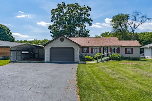 1212 3rd St S, Cordova, IL, 61242-9774 | Card Image