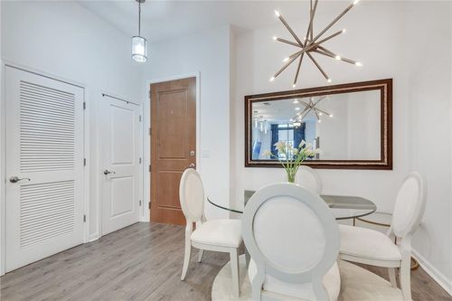 1602-3040 Peachtree Rd Nw, Atlanta, GA, 30305-2292 | Card Image