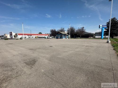 236 E Lorene St, Rexburg, ID, 83440-1678 | Card Image