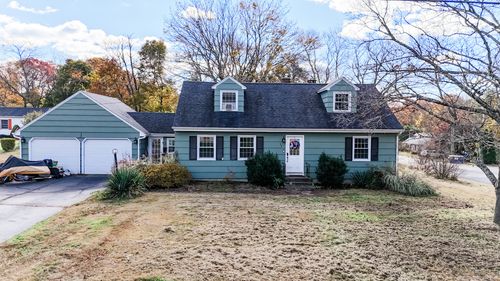 54 Ventura Dr, Brooklyn, CT, 06234-3826 | Card Image