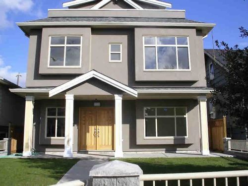 5742 Clarendon Street, Vancouver, BC, V3K4L5 | Card Image