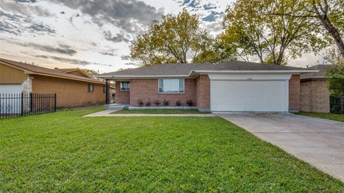 1859 Greendale Dr, Dallas, TX, 75217-2245 | Card Image