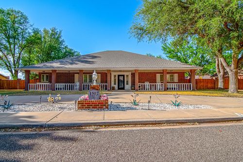 1512 Heritage Blvd, Andrews, TX, 79714-2309 | Card Image