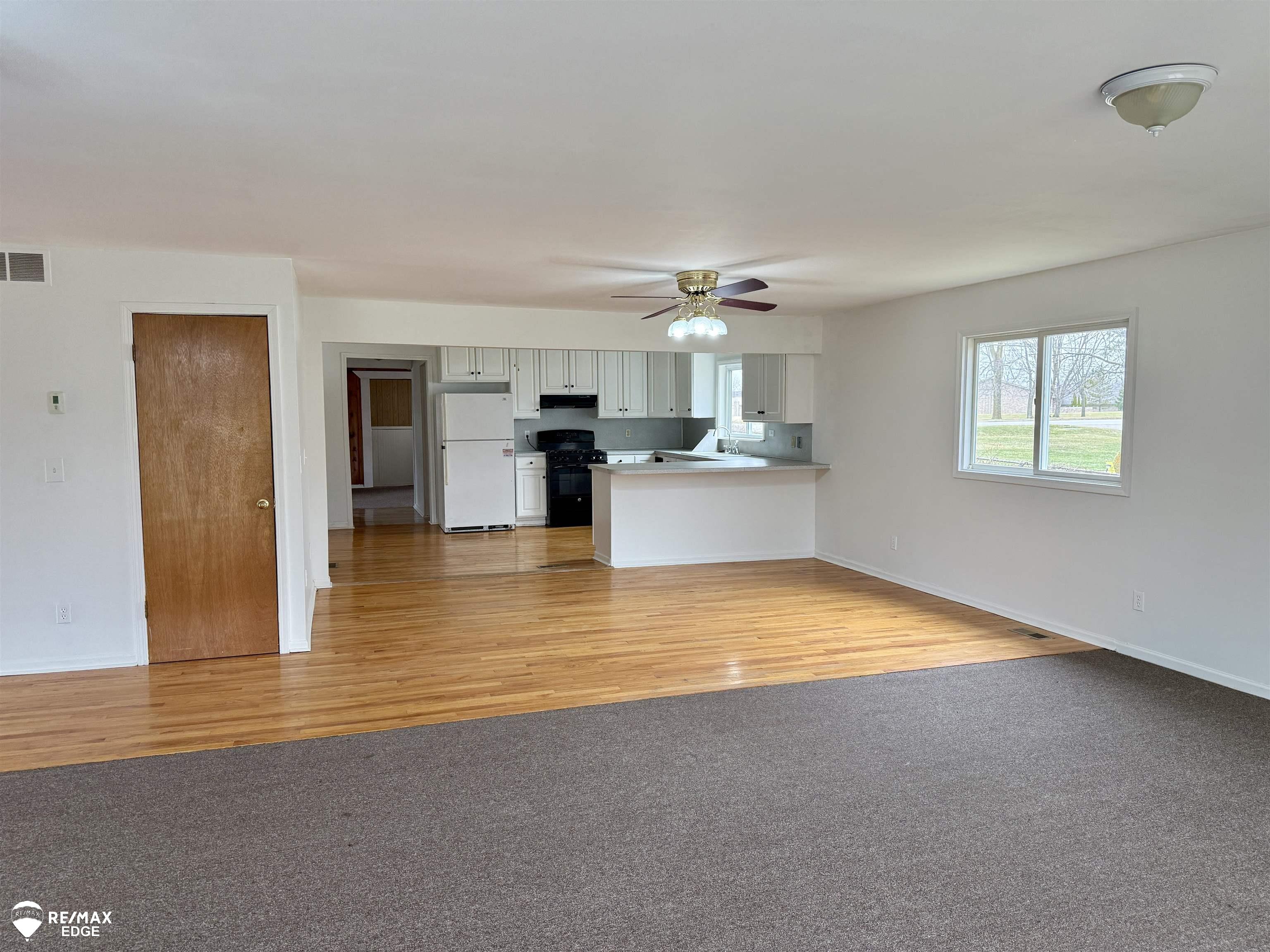 7011 Porter Rd, For Sale in Grand Blanc - eXp Realty