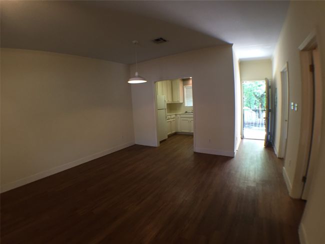 APT-105 - 2100 San Gabriel St, Condo with 2 bedrooms, 2 bathrooms and 2 parking in Austin TX | Image 13