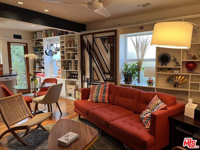 10739 Jefferson Blvd, Home with 4 bedrooms, 2 bathrooms and 2 parking in Culver City CA | Image 8