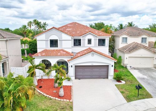 725 Tanglewood Cir, Weston, FL, 33327-1839 | Card Image