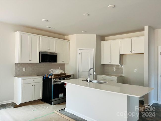 1058 Bull Dog Ln, House other with 3 bedrooms, 2 bathrooms and null parking in Wingate NC | Image 4