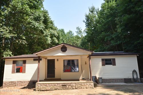 213 Mountain Side Ln, Rocky Top, TN, 37769-2939 | Card Image