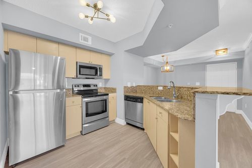 105-3722 Nw Mediterranean Ln, Jensen Beach, FL, 34957-3107 | Card Image