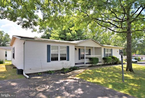 132 Deerfield Dr, SOUDERTON, PA, 18964-1923 | Card Image