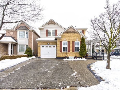 43 Rowland St, Brampton, ON, L7A1Z9 | Card Image