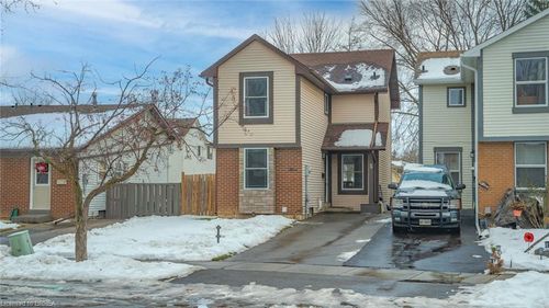 5 Enfield Cres, Brantford, ON, N3P1B3 | Card Image