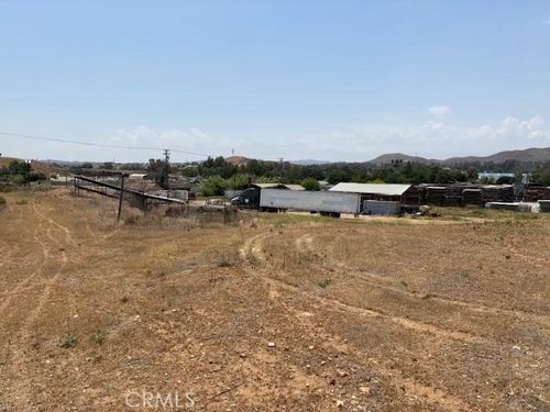 24755 State Highway 74, Perris, CA, 92570-8759 | Card Image